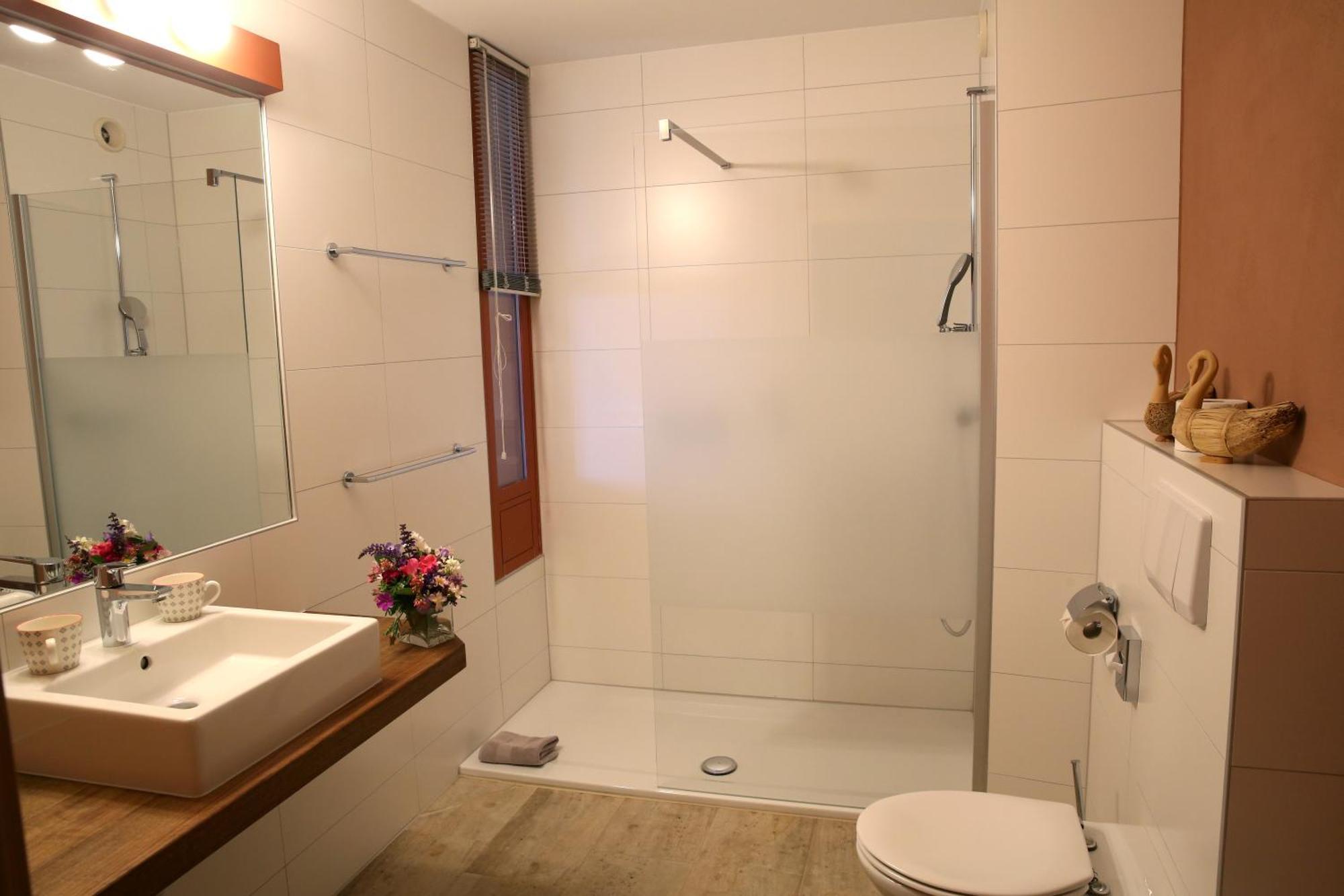 Ecohotel L'Aubier Montézillon Eksteriør billede